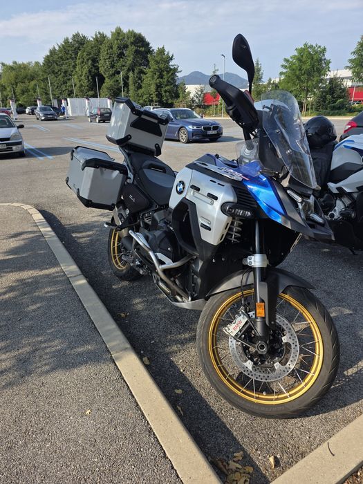 Vand bmw gs gsa adv 1300 adventure trophy