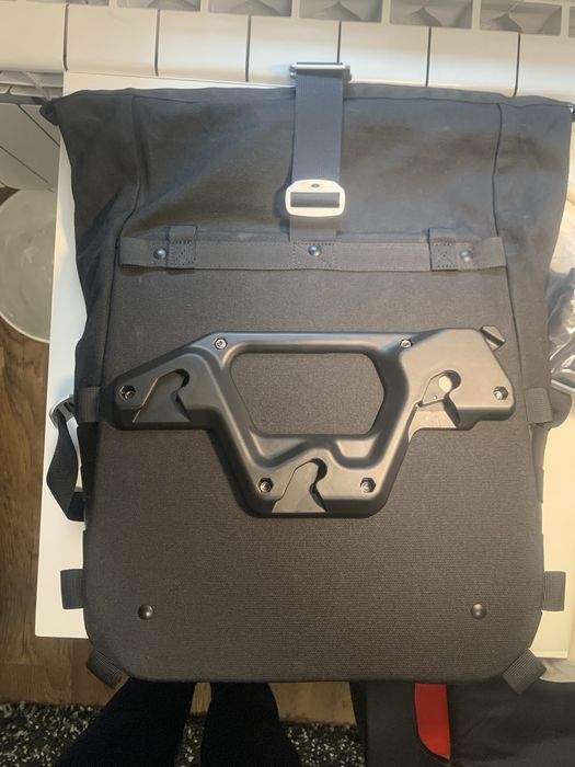 Странична чанта SW-Motech Legend Gear LC2 лява черна