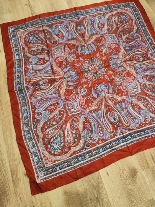 Eșarfă din mătase