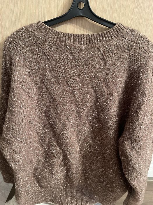 Теплые кофты и джинсы