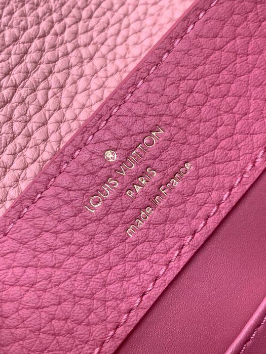 Geanta Louis Vuitton Capuciness