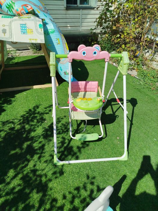 Детские качели продается