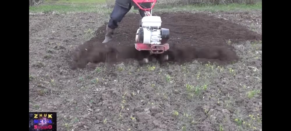Вспашка мотоблоком