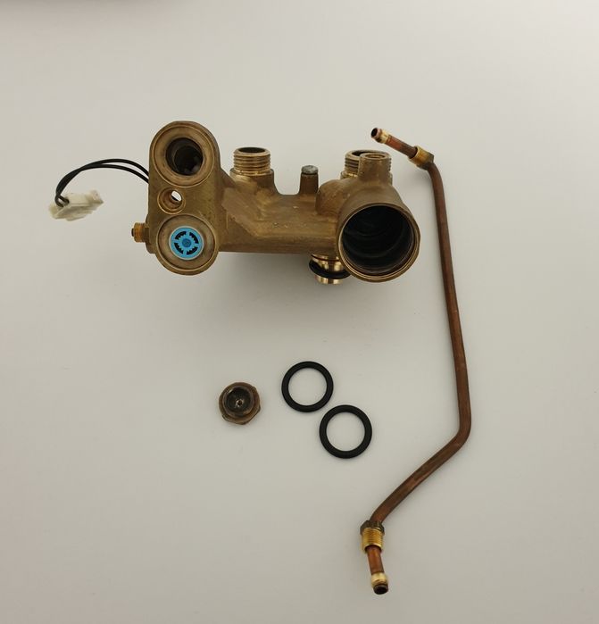 Grup Hidraulic Retur Centrală Junkers Euroline ZW23-1/ Bosch Zw24-2