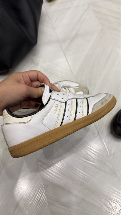 Продаются Adidas Samba