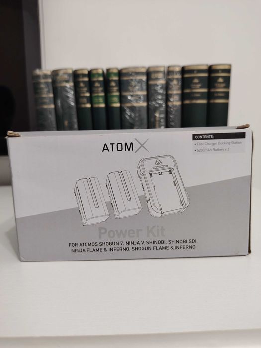 Atom Power Kit nou deschis pentru vizualizare produs.