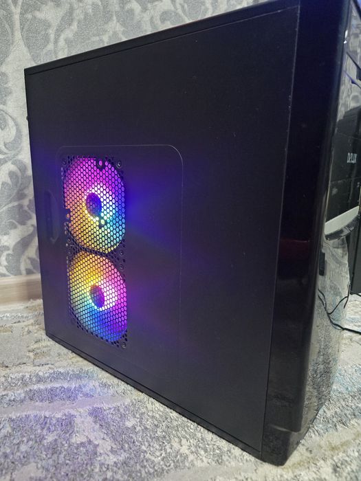 Системный блок в отличном состоянии