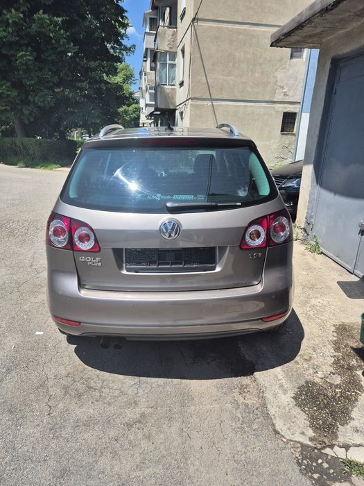 VOLKSWAGEN Golf Plus 2012 — imagine 3