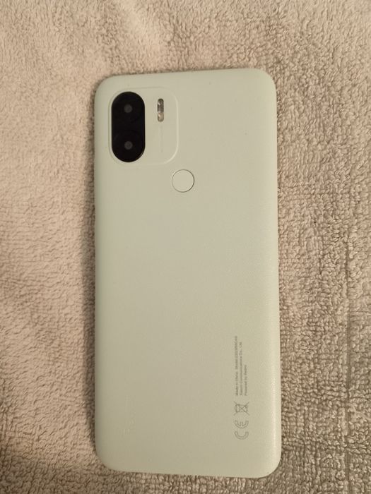 Продаю телефон редми