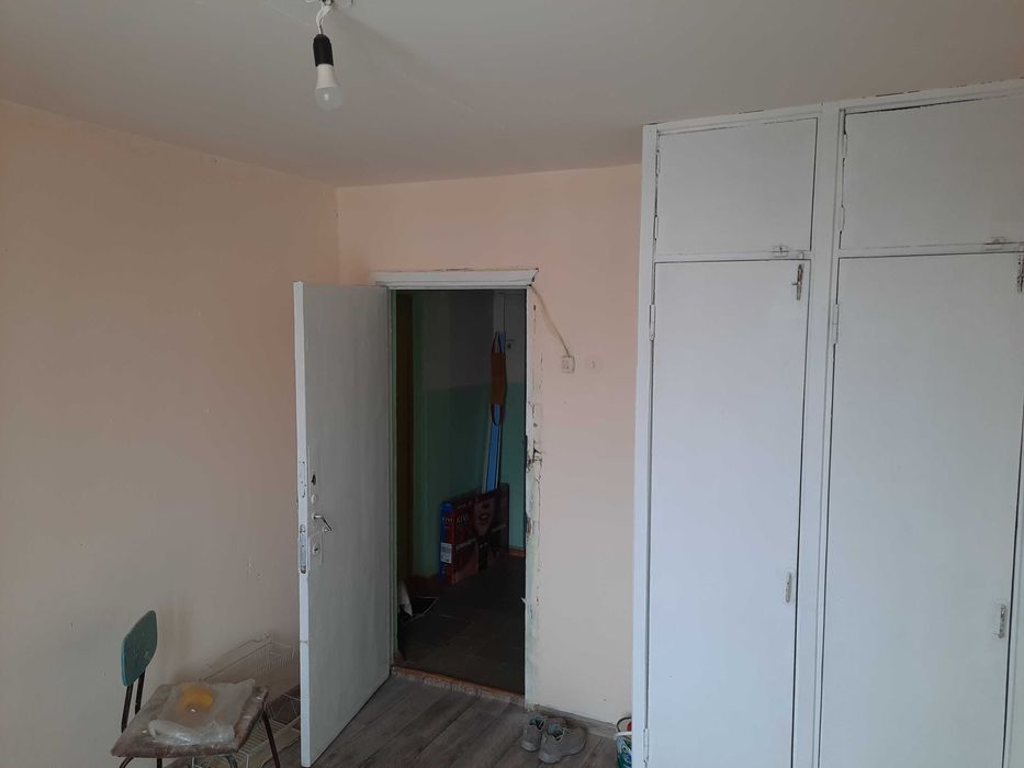 Продам комнаты на Серикбаева