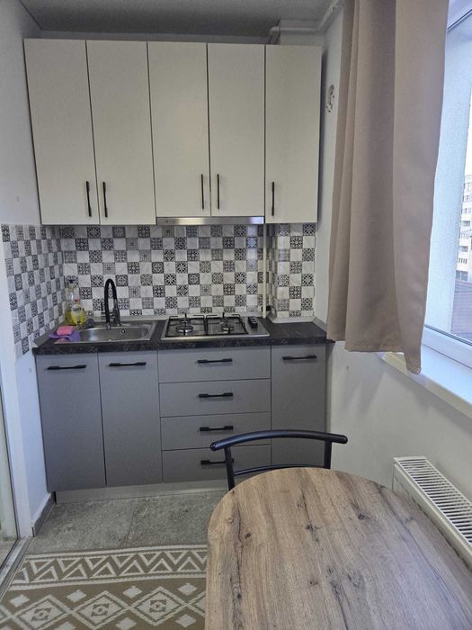 Garsoniera  de închiriat în Militari residence