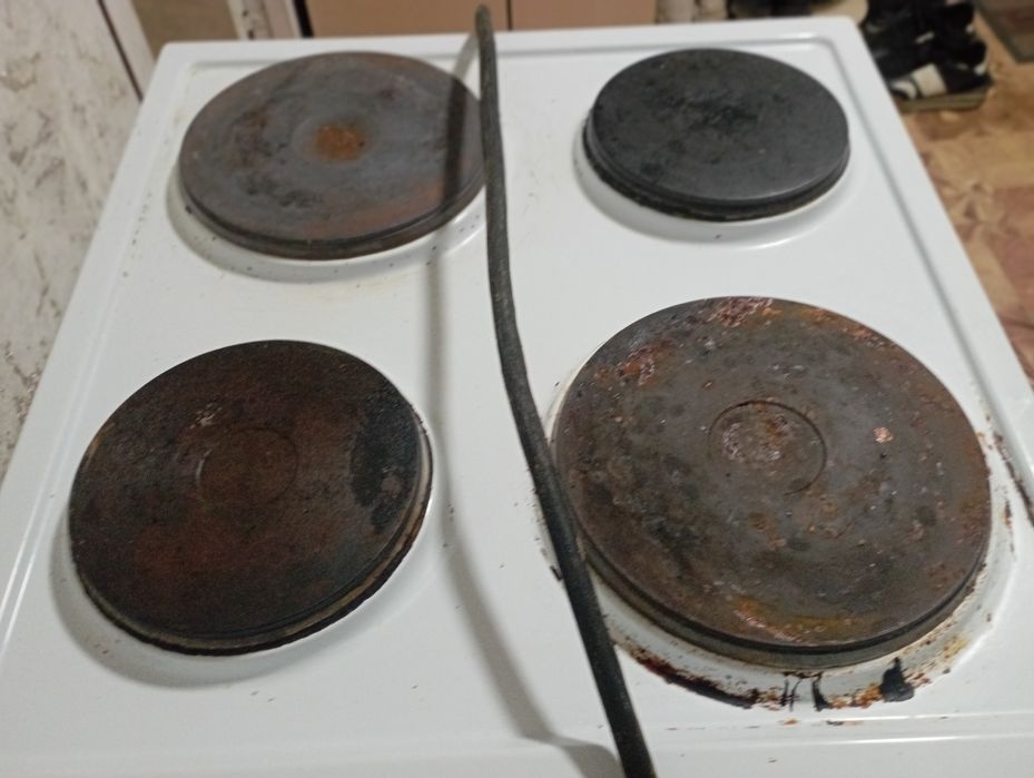 Продаю электро печ