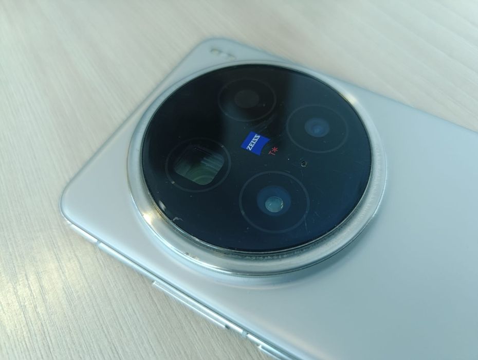Vivo x200pro 12/256