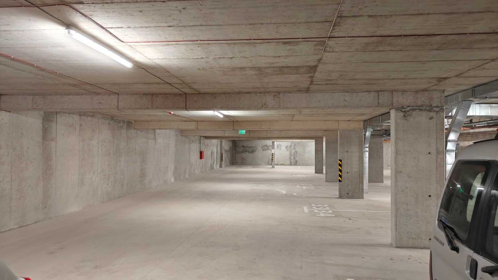 Дава се под наем Гараж / Паркомясто в Варна, Център - 15 кв.м за 153 € - Снимка #3