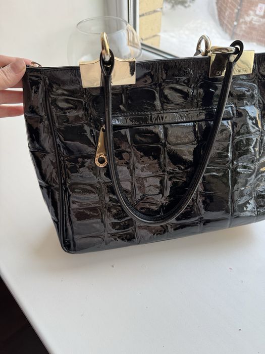 Сумка  лакированная. Италия