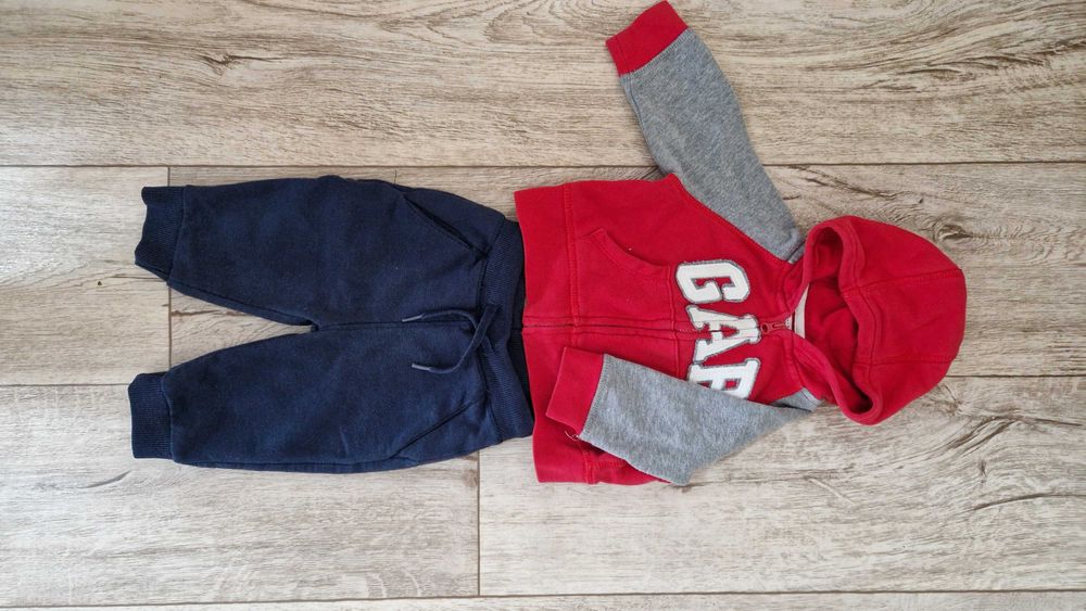 Детский спортивный костюм GAP