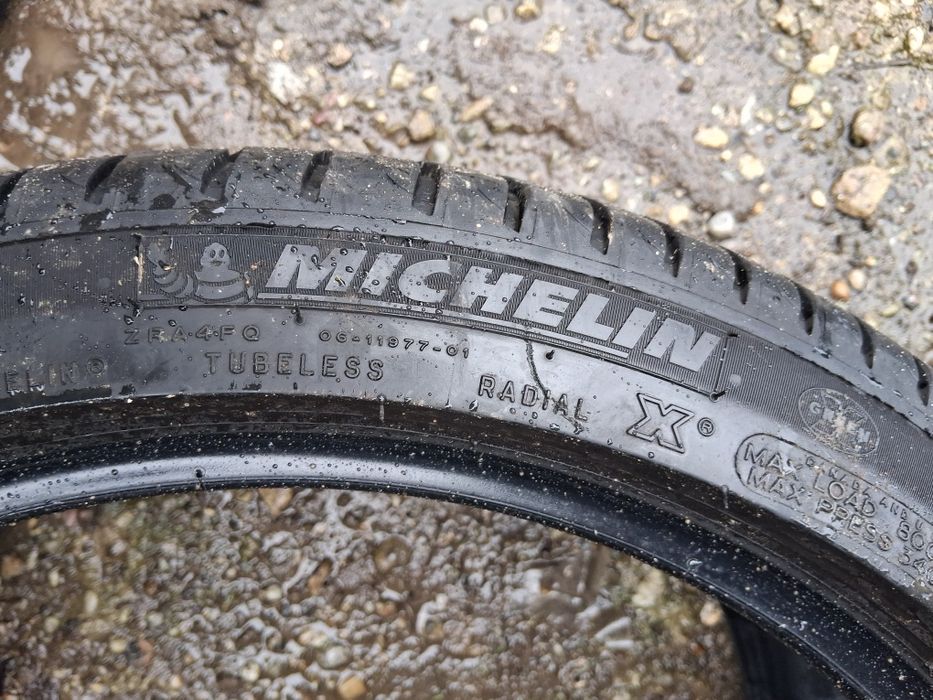 275 35 19 и 245 40 спорт пакет MICHELIN