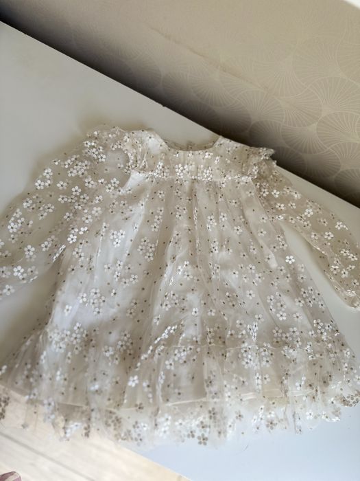 Продам платье праздничное