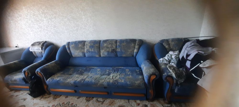 Диван с креслами