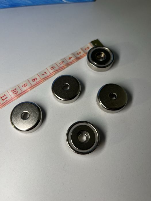 Magneti neodymium super strong