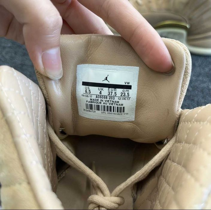Jordan 12 Retro Vachetta Tan
