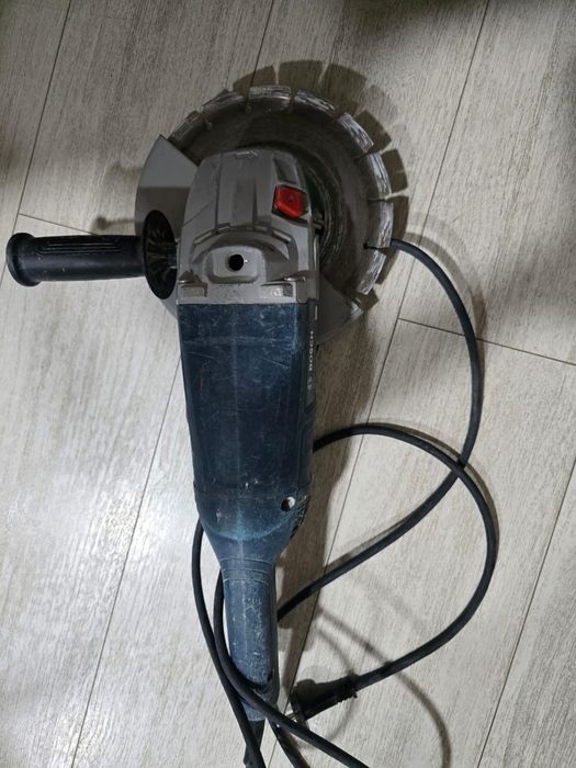 Болгарка Bosch GWS 2200