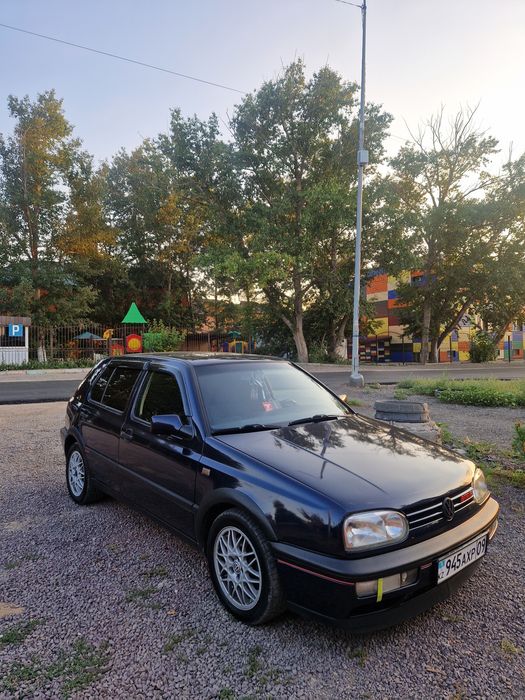 Volkswagen Golf 3 VR6 2.8