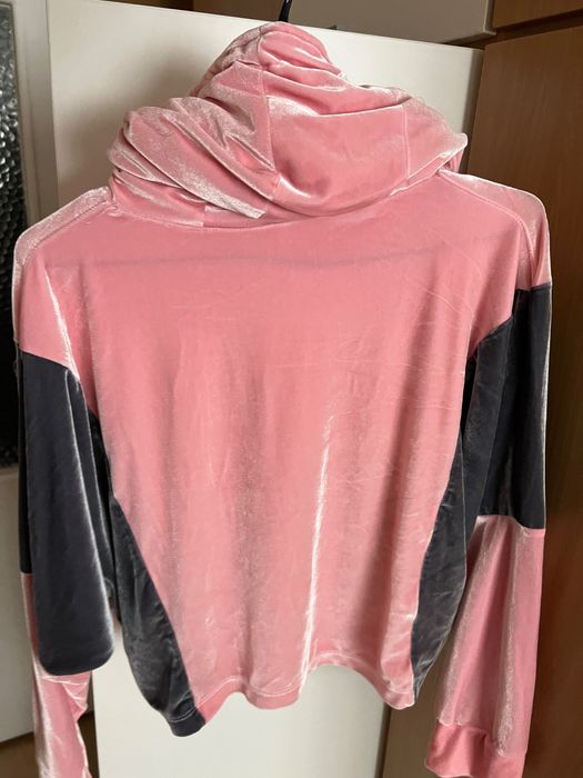 Дамски велурен комплект