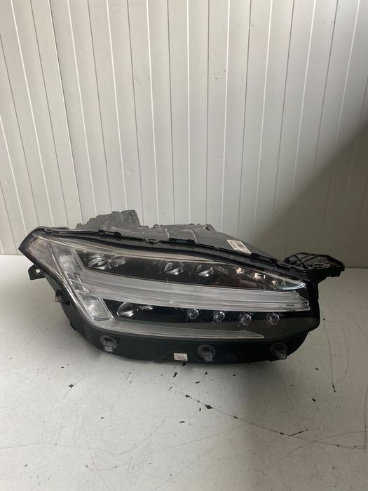 Far LED dreapta VOLVO XC90 2016 31446689 31395937