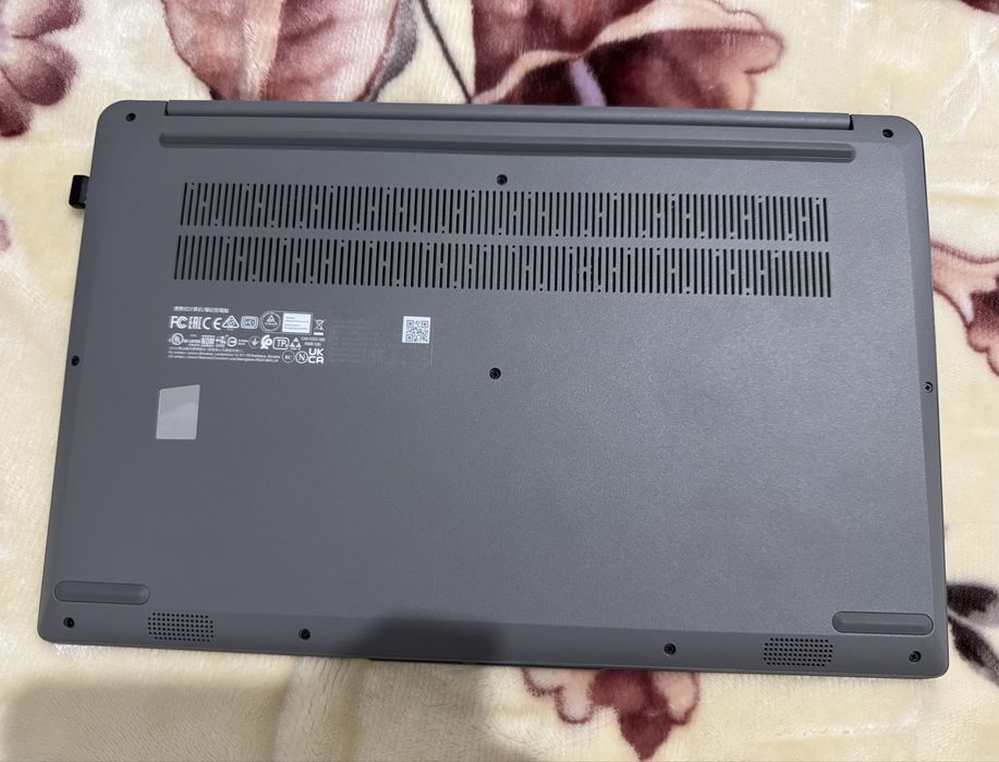 Продам ноутбук Lenovo