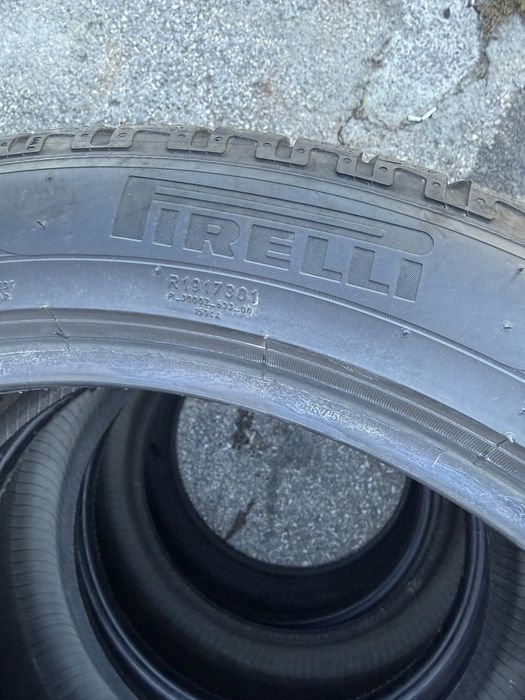 Зимни гуми Пирели 245 45 20 ц