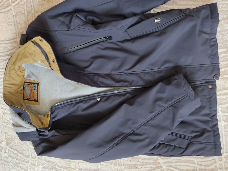 Куртка осенняя на подростка