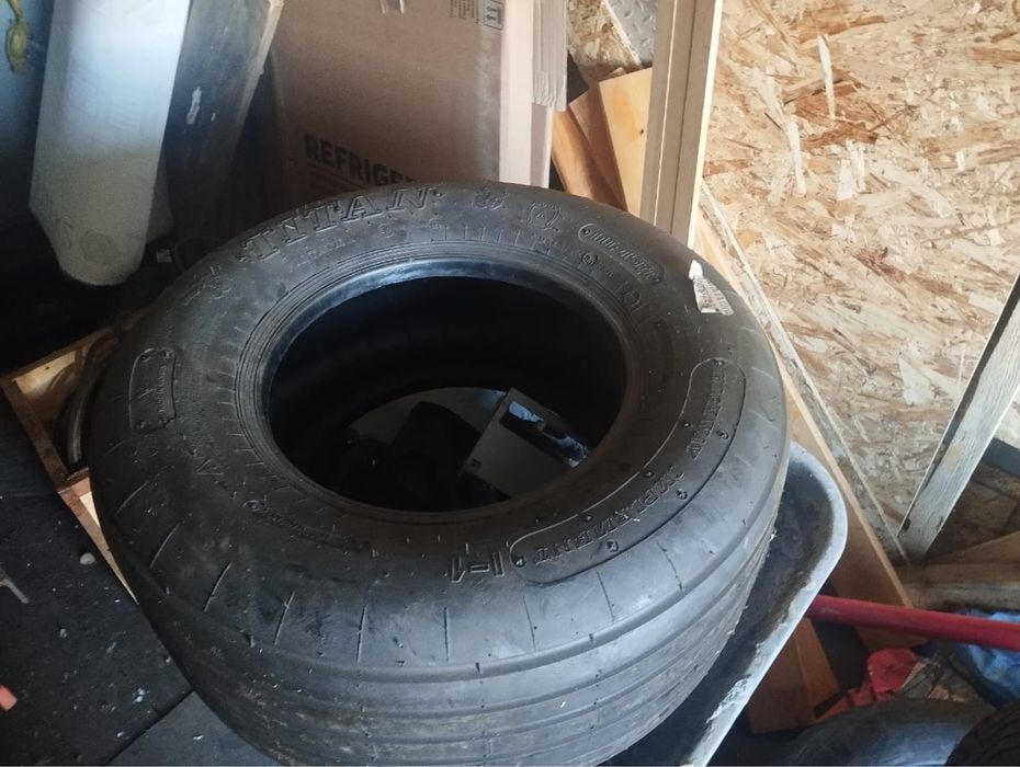 Продам балоны на сельхозтехнику