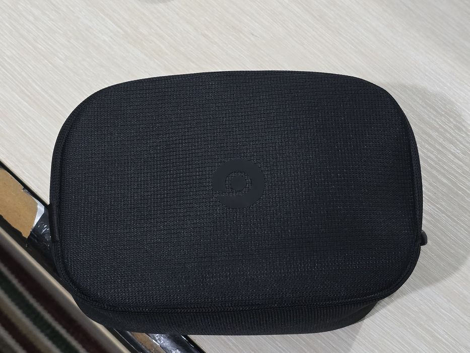 Beats Studio Pro
Quick Start Guide