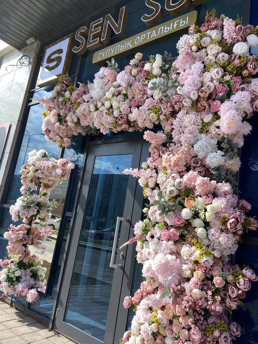 Декор цветами в Астане