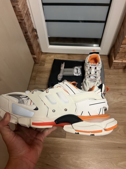 Balenciaga Track Led