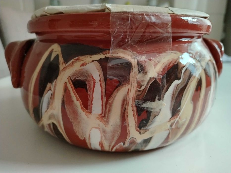 Керамичен гювеч 4.5 литра,