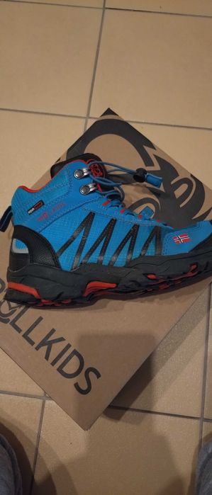 Туристически обувки TROLLKIDS