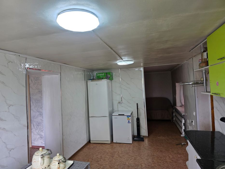 Продам дом Восточый правый 4323