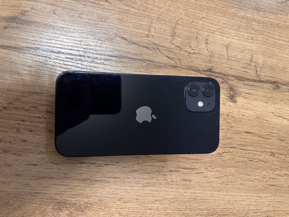 Продам iphone 12