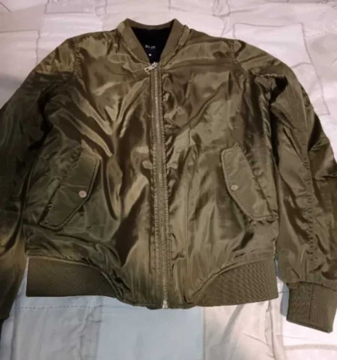 6 броя дамски якета