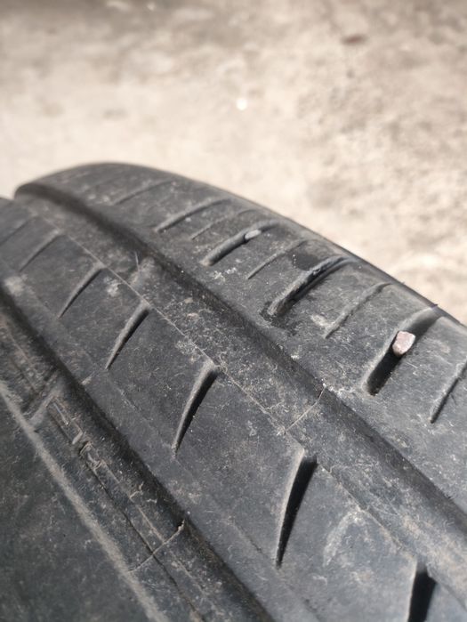 Triangle 255/50/19