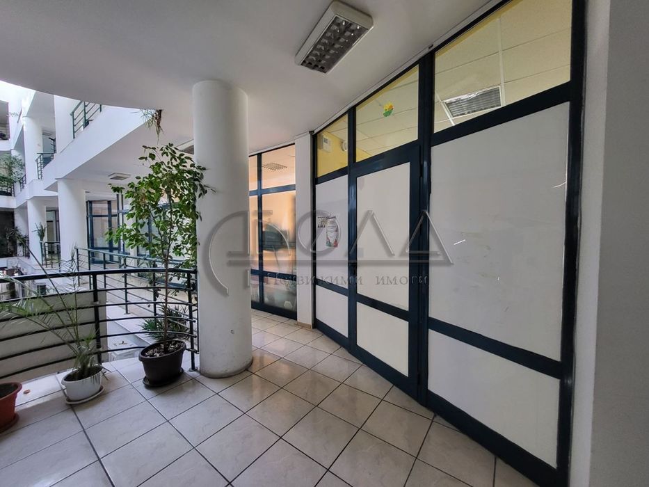 Продава се Офис в София, Люлин 7 - 35 кв.м за 1286 €/кв.м - Снимка #4