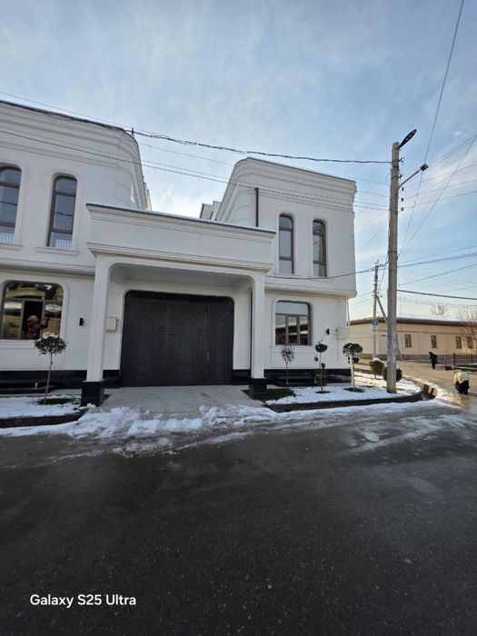 Продаются коттеджи Юнусабад