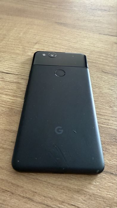Google Pixel 2 (2016)