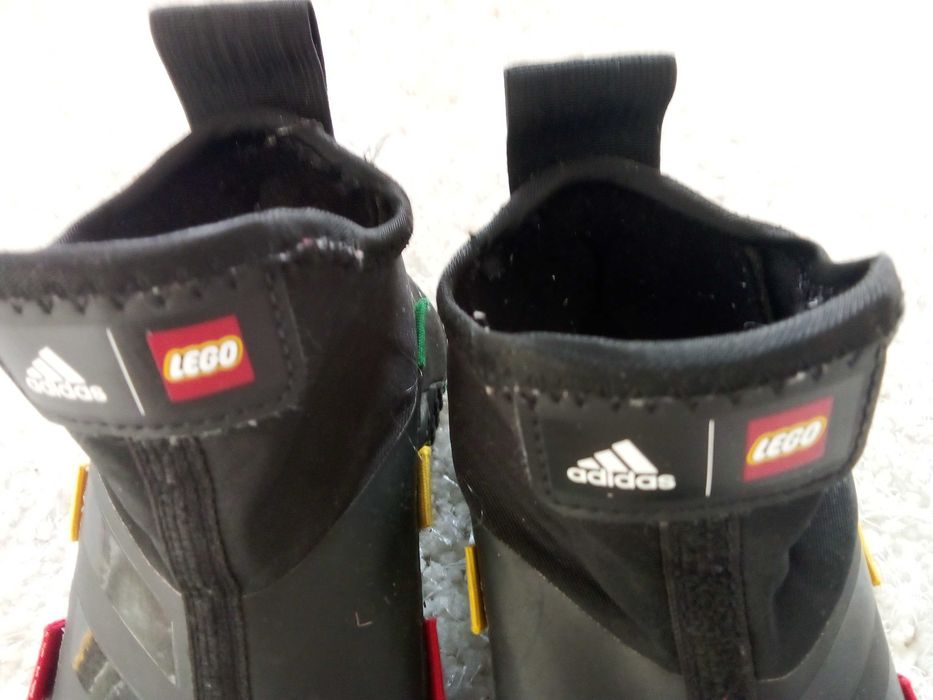 Маратонки Adidas lego момче, н-р 29 - 29 евро.
