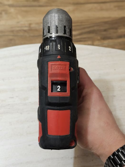 Band autofiletanta Milwaukee M12BDD-0