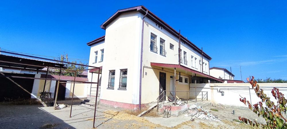 Куйчиликда 4 сотих катеж сотилади. 2017 йил курилган.