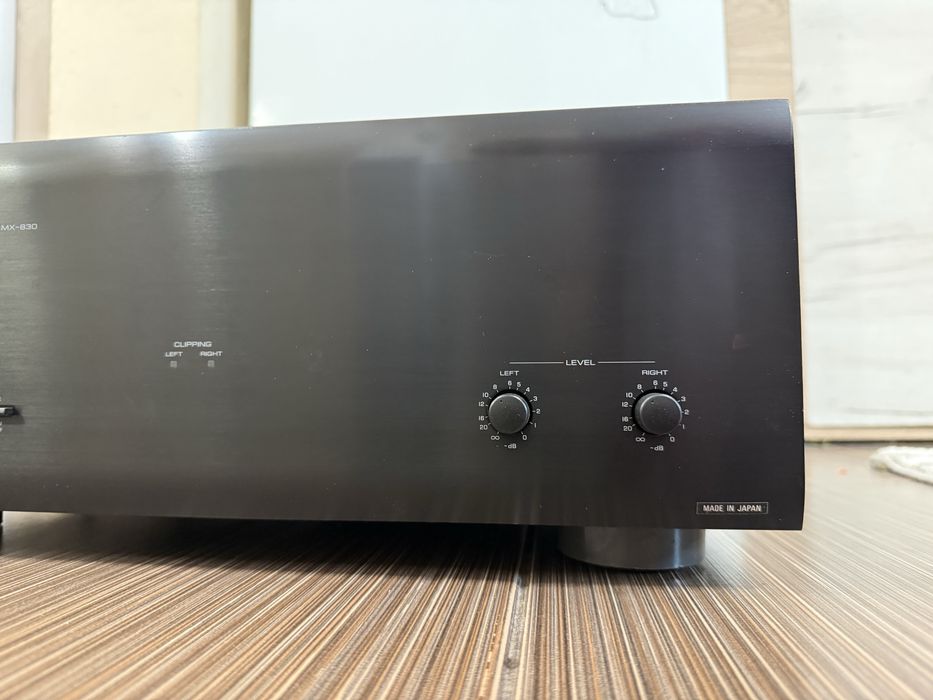 Yamaha MX-830 качествено Стъпало