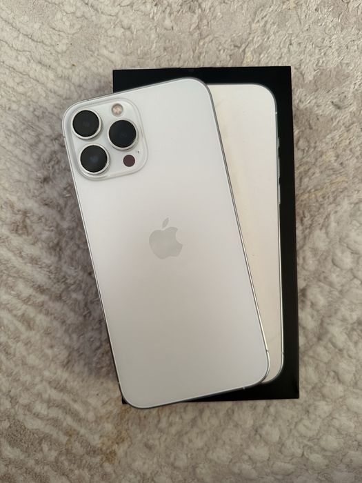 Продам iPhone 13 Pro Max